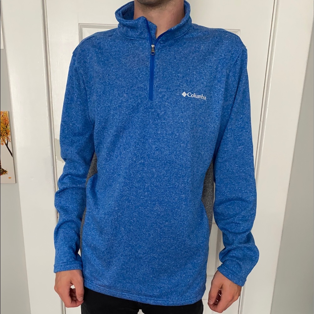 Colombia pull over/ zip up jacket